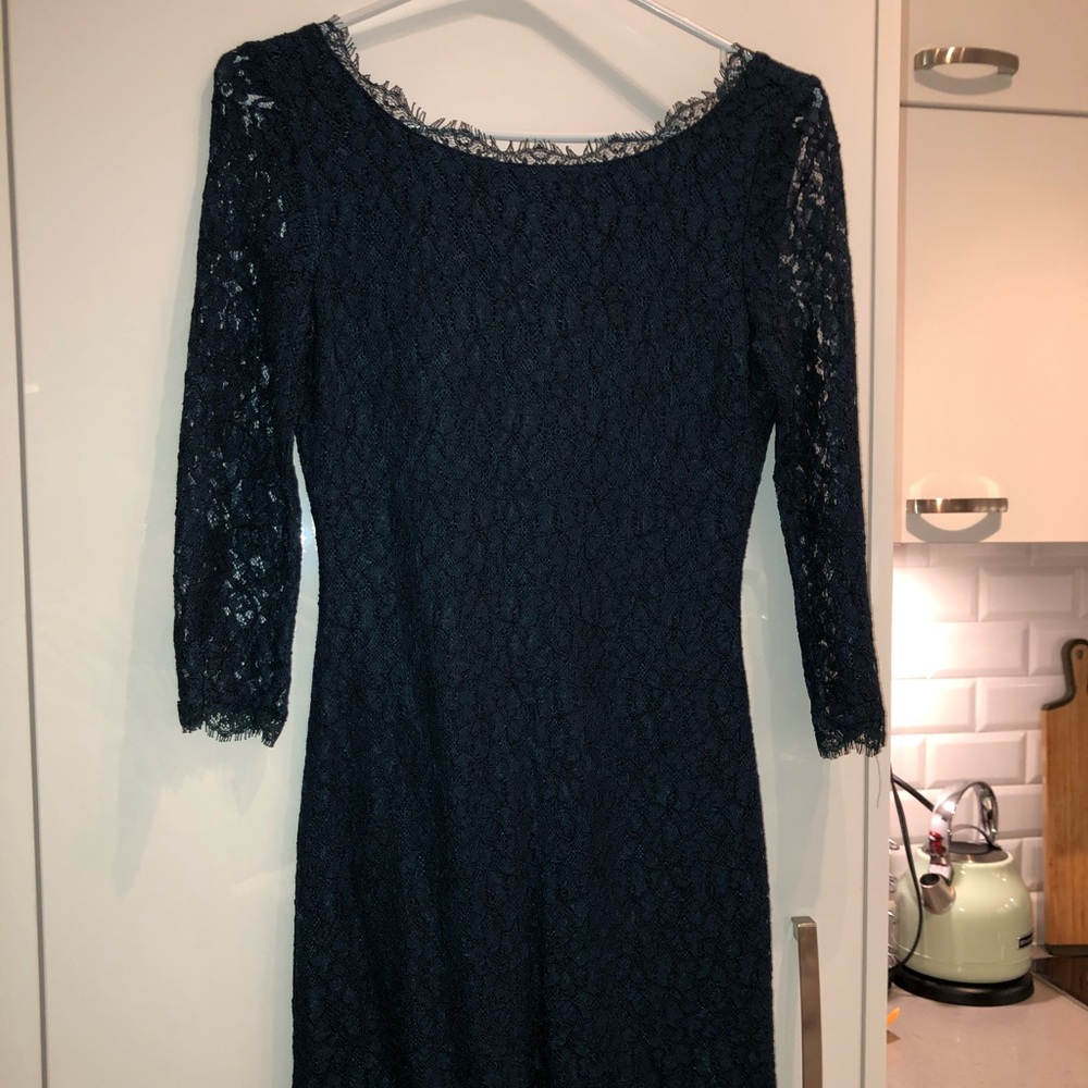 Green lace dress